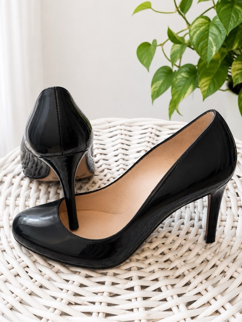 L.K. Bennett London Blue Patent Leather Pumps Women’s EU 37.5 US 7.5 Classic